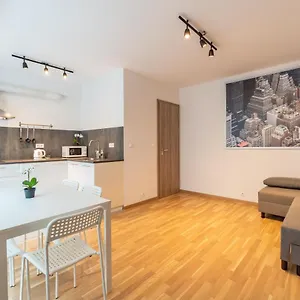 Brand New Two #26 With Free Secure Parking Close To Center Apartment Prag